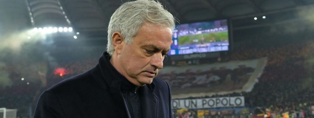 Navijači Rome najiskrenijim pjesmama oprostili su se od Joséa Mourinha